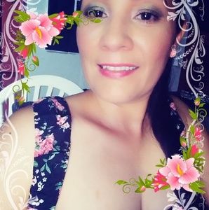 Meet your Posher, Maricela